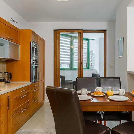 Apartament P&o Niemcewicza Warszawa
